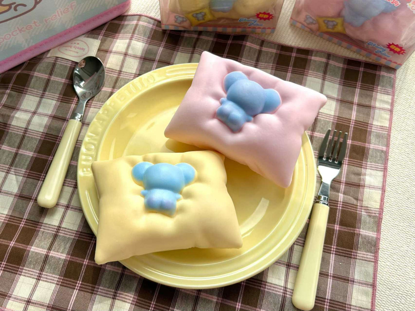 Mus Boss | Flop-down Pillow Slow Rising Squishy