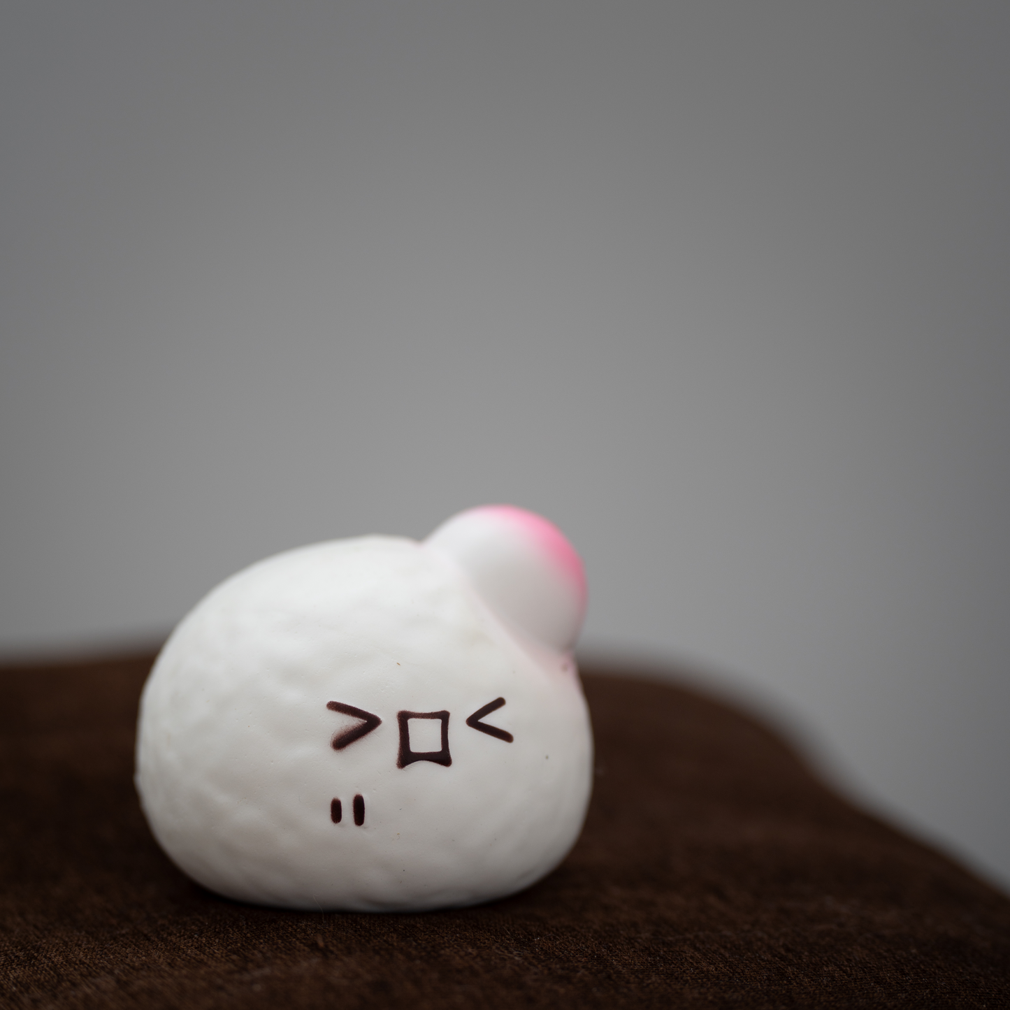 SmileGogo|The Beat-Up Mochi Squishy | Funny Slow-Rising Anger Relief Toy