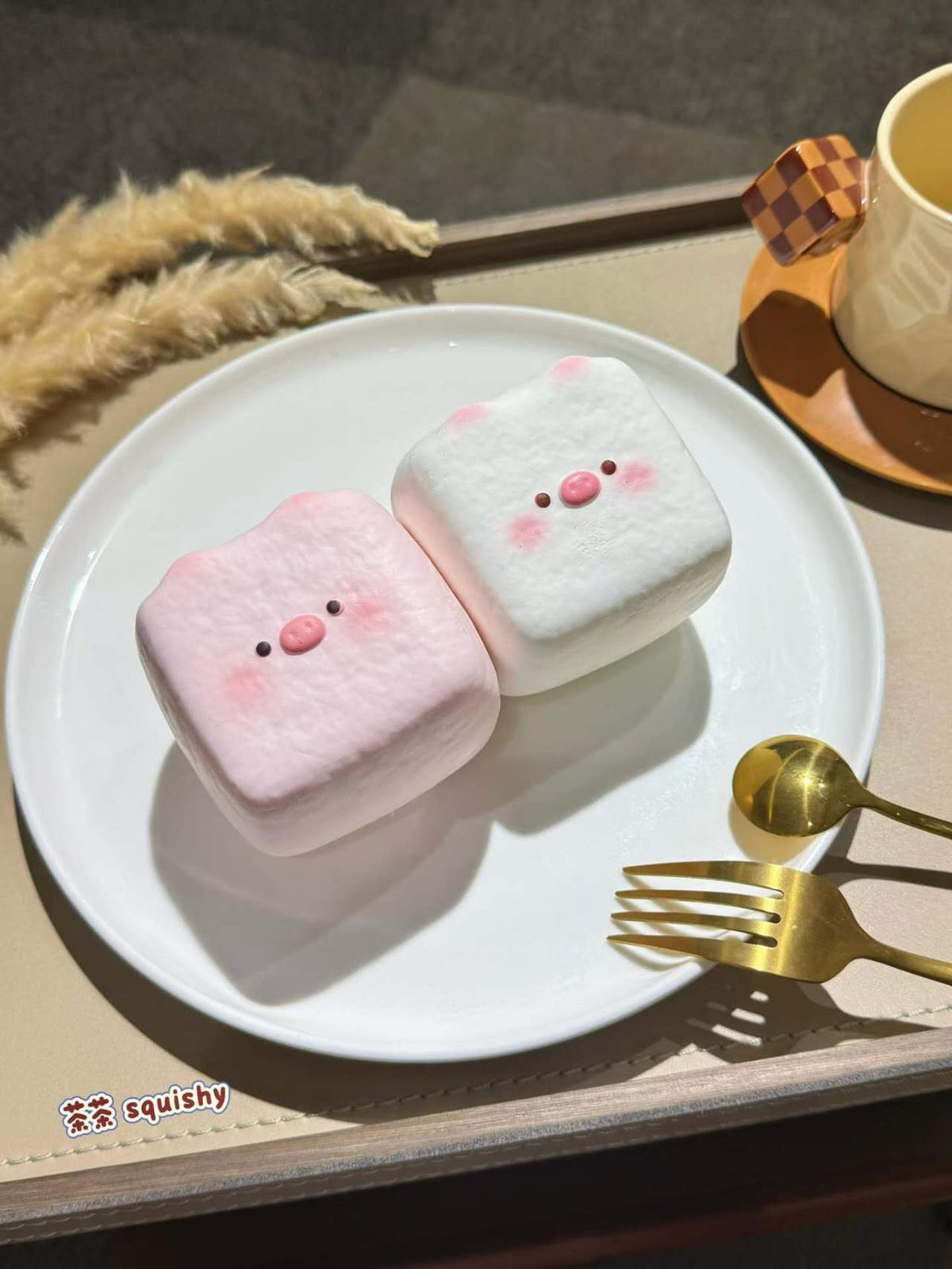 Tea(Chacha) |Piggy Milk Tofu Slow Rebound Squishy (Slow Rising Stress Relief)