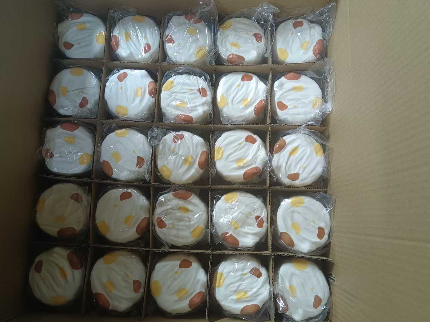 Leilei | Cat Yogurt Cake Squishy